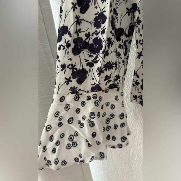 Free People Lady Bohemian Bell Floral Crop Smock Top Blue Boho Button Blouse L - Picture 7 of 13